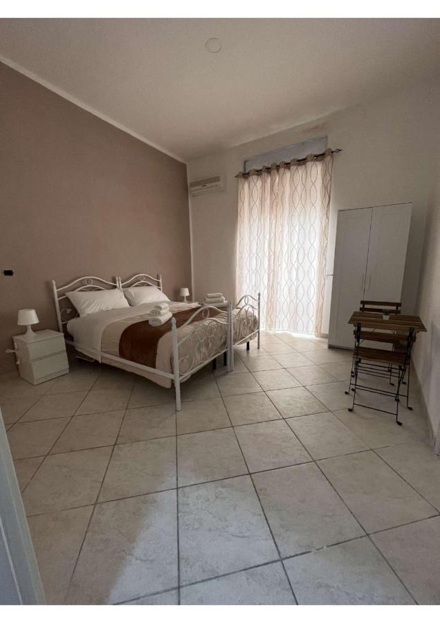 La Svolta Rooms Napoli Ngoại thất bức ảnh