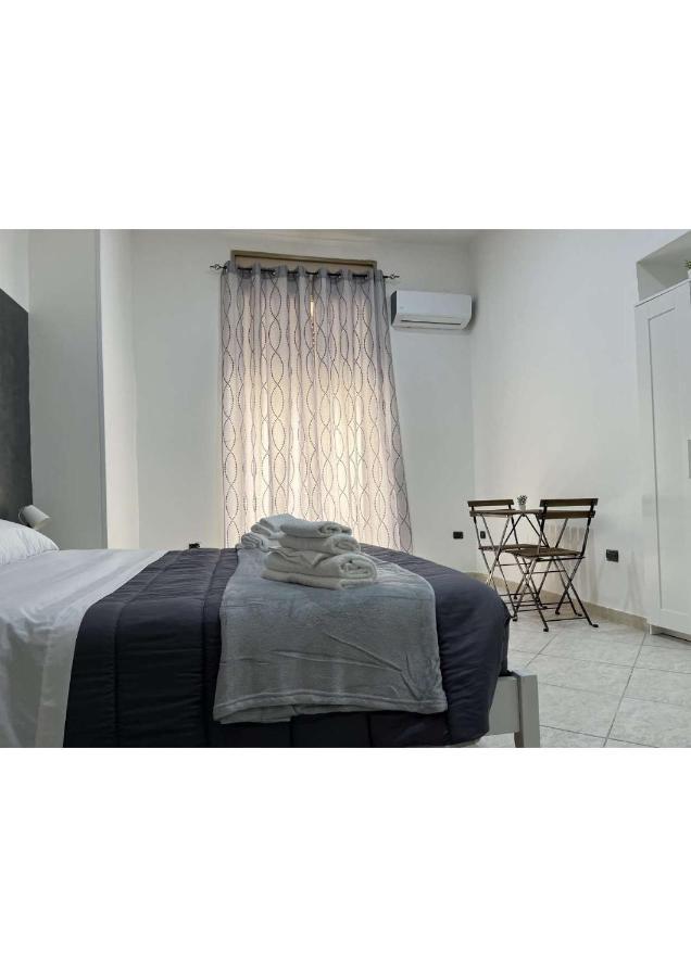 La Svolta Rooms Napoli Ngoại thất bức ảnh