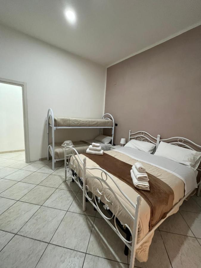La Svolta Rooms Napoli Ngoại thất bức ảnh